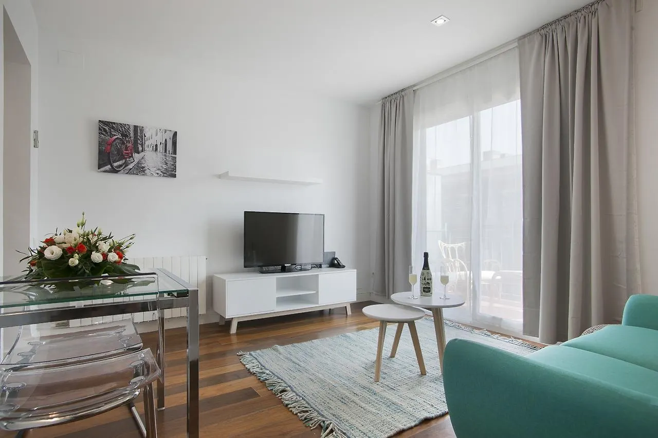 Tendency Rambla Del Poblenou Barcelona Apartment